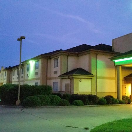 Baymont Inn And Suites Carthage Exterior foto